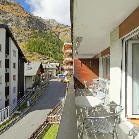 Apollo By Interhome Lägenhet Zermatt