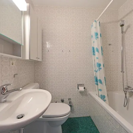 Apollo By Interhome Appartement